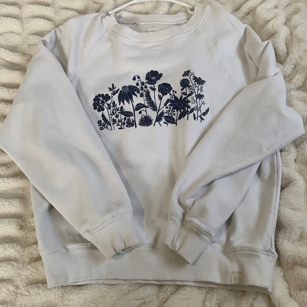 American Eagle Flower Sweatshirt